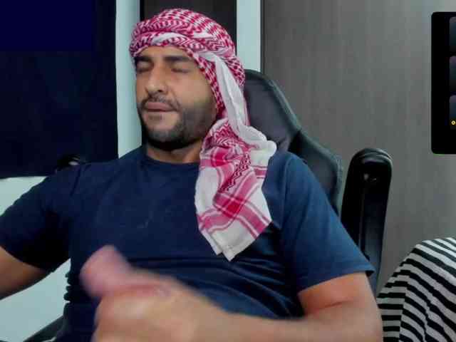 Handsoman11