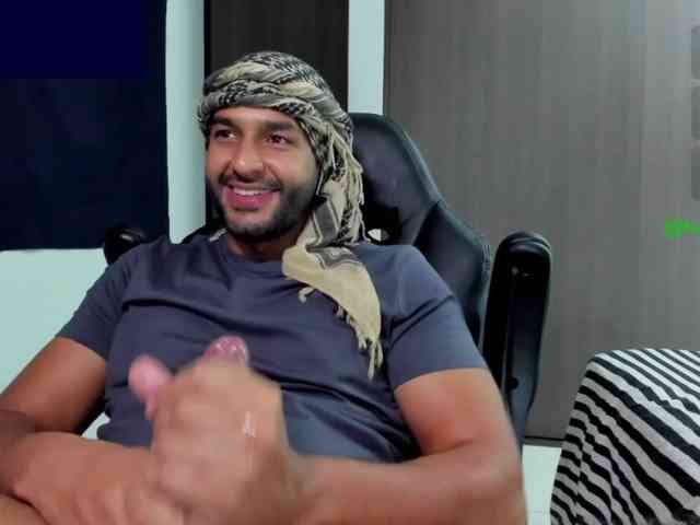 Handsoman11