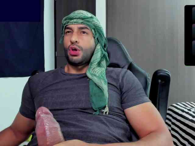 Handsoman11 Sex Cam Show