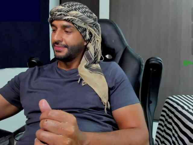Handsoman11