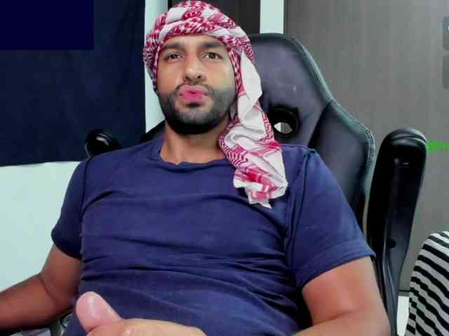 Handsoman11