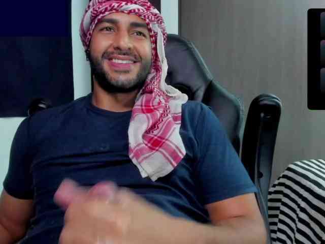 Handsoman11 Handsoman11
