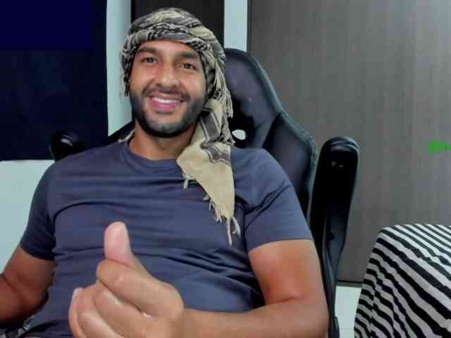 Handsoman11