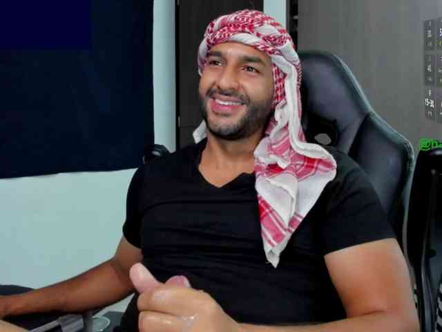 Handsoman11