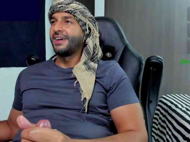 Handsoman11
