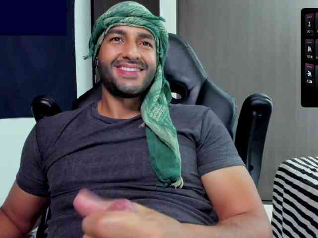 Handsoman11 Handsoman11
