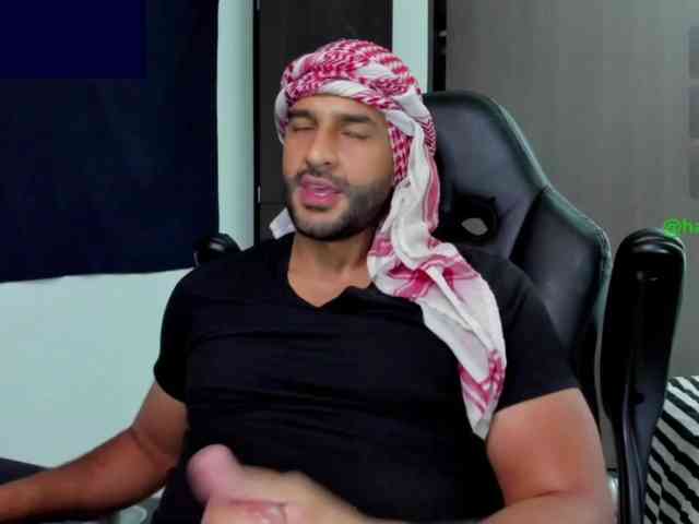 Handsoman11