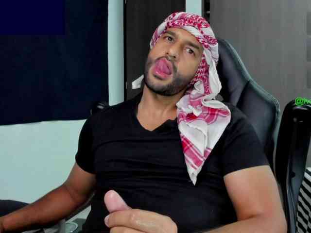 Handsoman11
