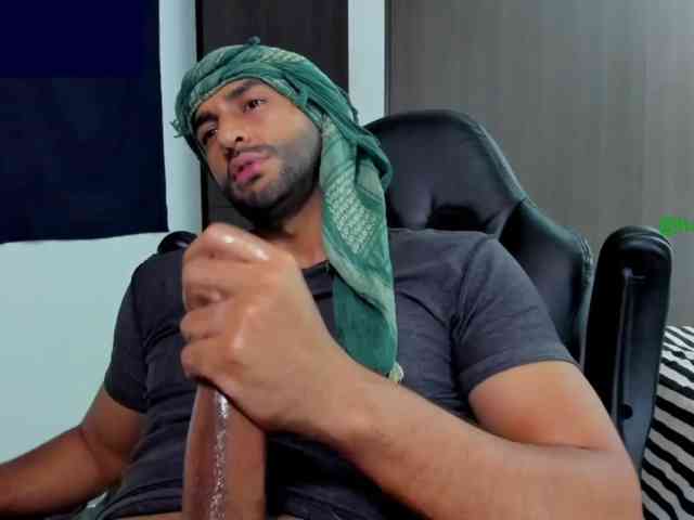 Handsoman11