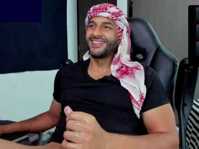 Handsoman11