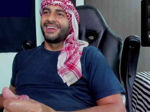 Handsoman11 Handsoman11