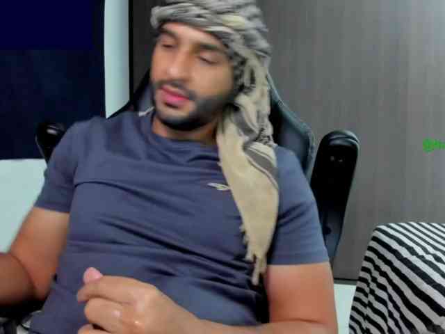 Handsoman11