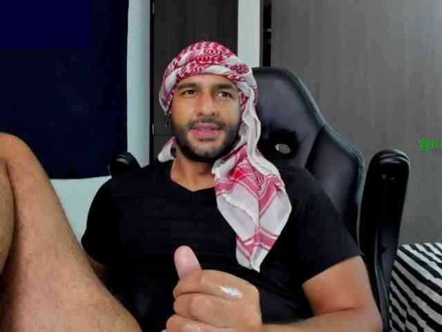 Handsoman11