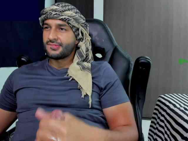 Handsoman11