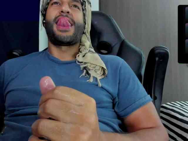 Handsoman11