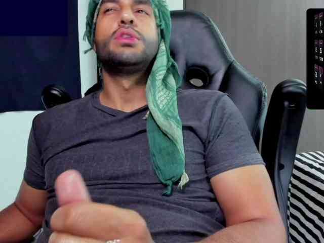 Handsoman11