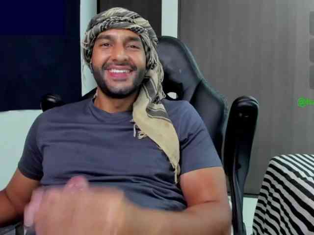 Handsoman11