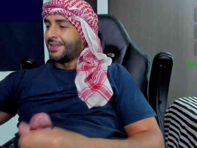 Handsoman11