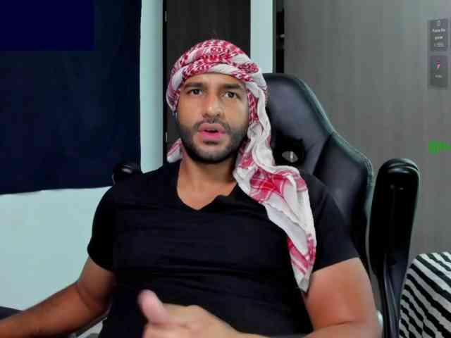 Handsoman11