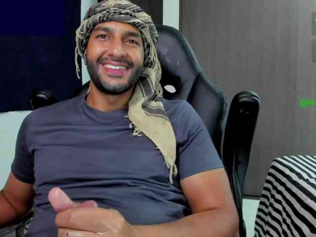 Handsoman11