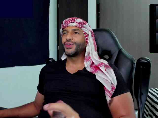Handsoman11