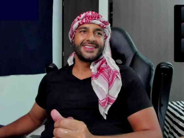 Handsoman11