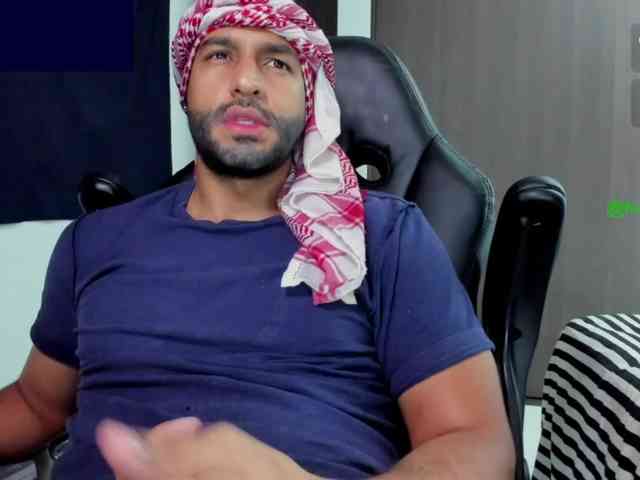 Handsoman11