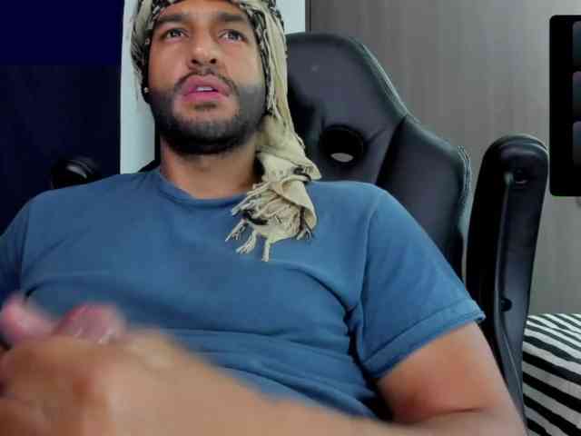 Handsoman11 Handsoman11