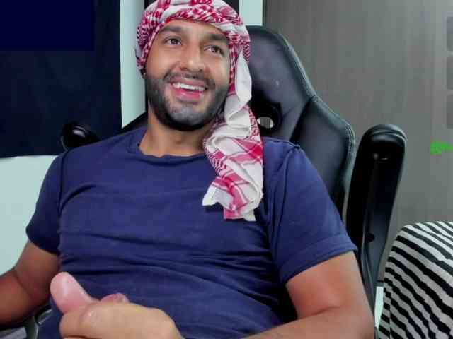 Handsoman11