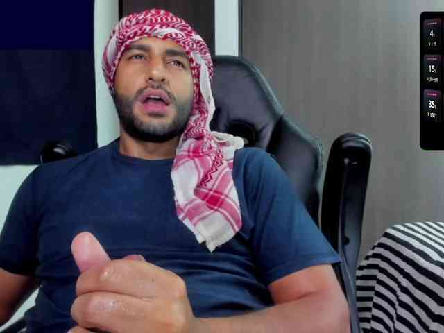 Handsoman11 Sex Cam Show