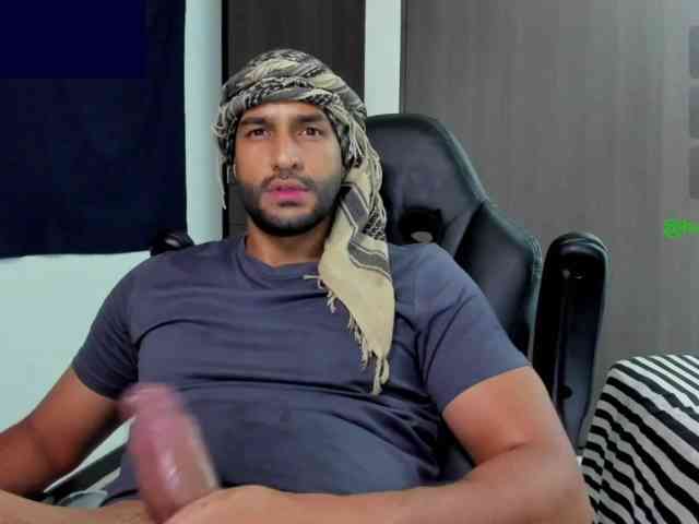 Handsoman11