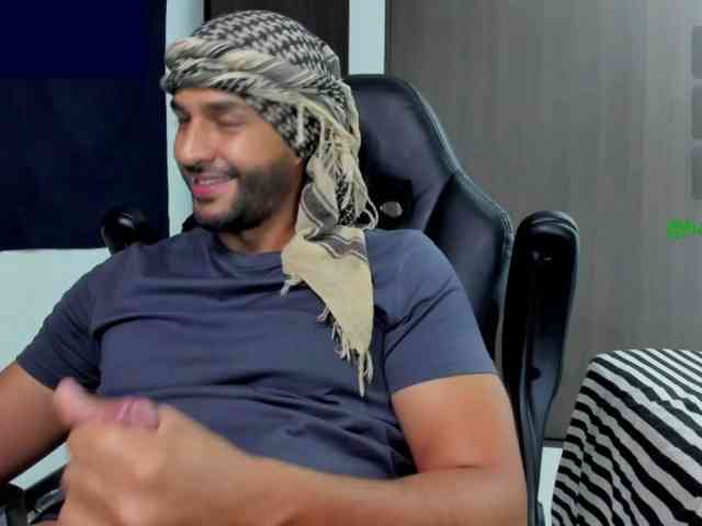 Handsoman11