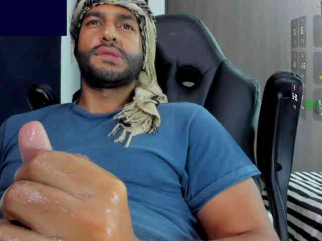 Handsoman11 Handsoman11