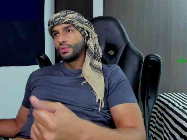 Handsoman11