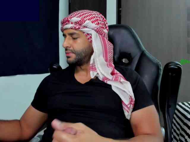 Handsoman11