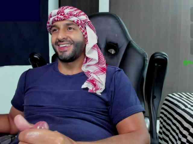 Handsoman11