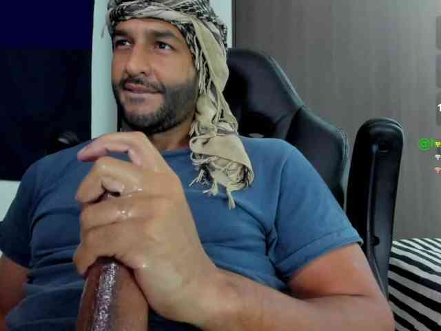 Handsoman11