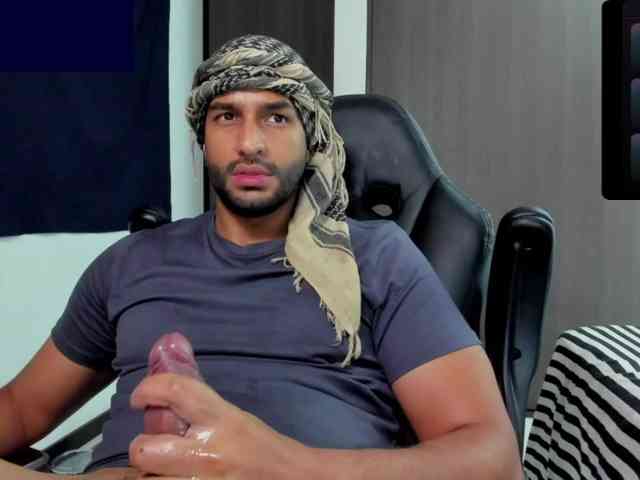 Handsoman11 Handsoman11
