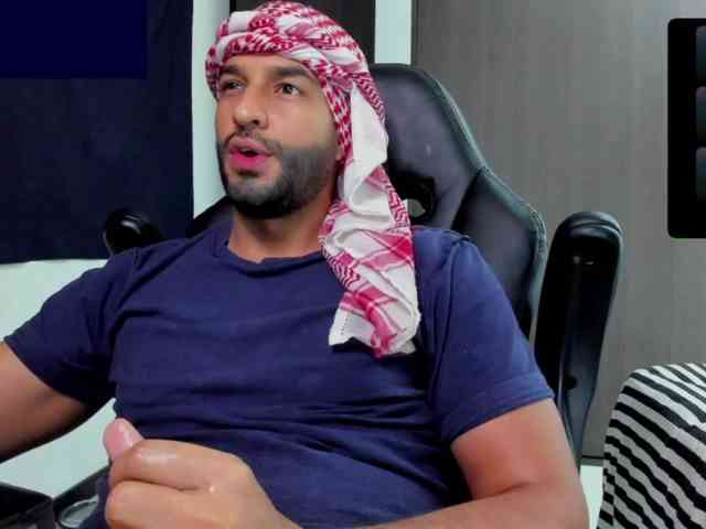 Handsoman11 Handsoman11