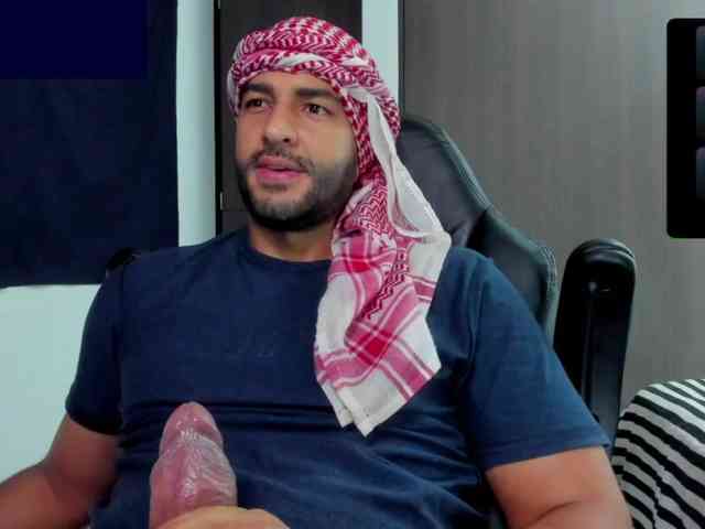 Handsoman11 Handsoman11