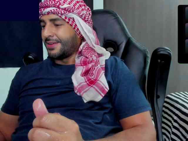Handsoman11 Handsoman11