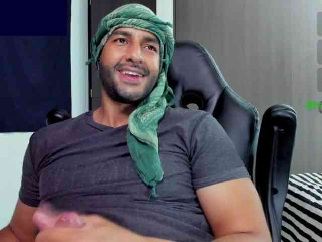 Handsoman11