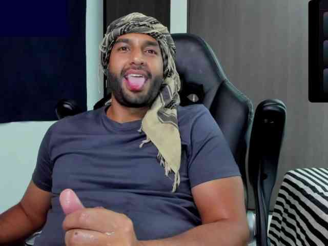 Handsoman11 Handsoman11