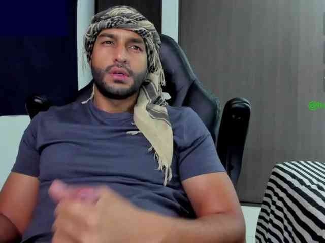 Handsoman11