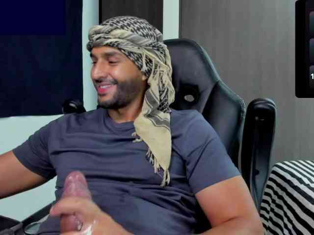 Handsoman11