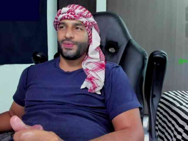 Handsoman11