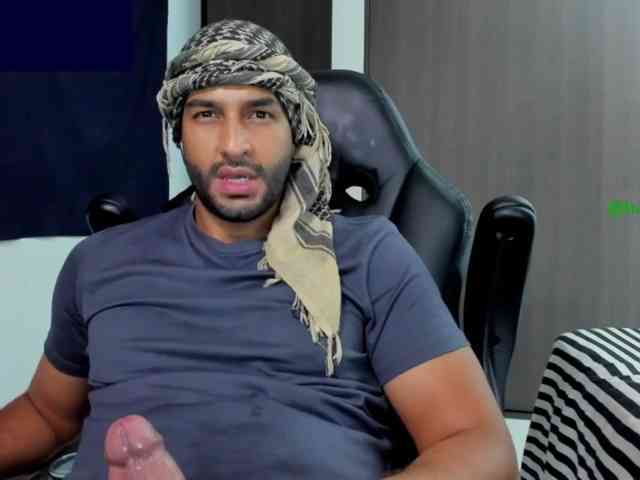 Handsoman11