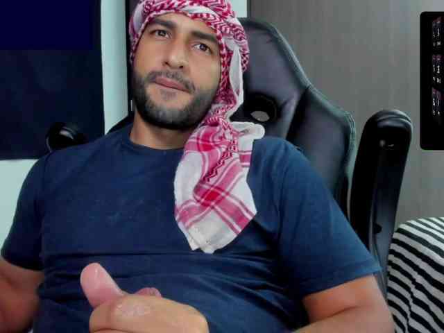 Handsoman11
