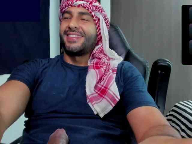 Handsoman11 Handsoman11