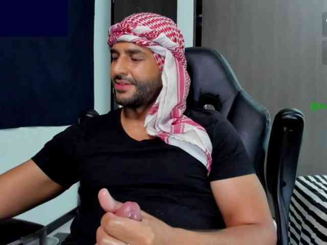 Handsoman11
